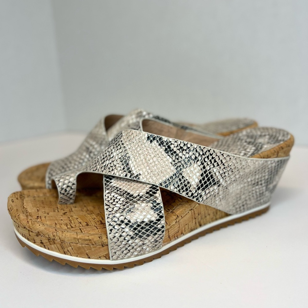 Donald J Pliner Serena Cork Wedge Toe Loop Sandals Sz 11M Bone/Phyto Print NICE!